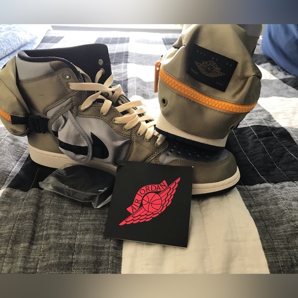 Air Jordan 1 utility - Picture 2 of 10